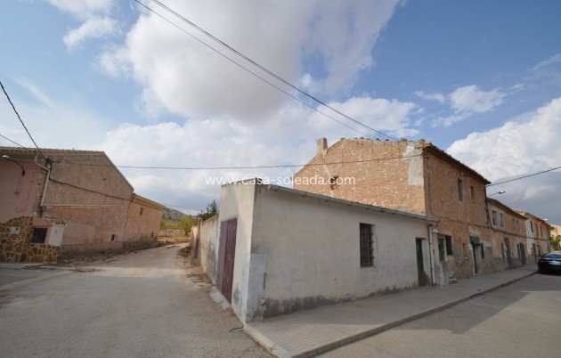 Resale - Country Property/Finca - Pinoso - Inland