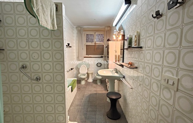 Reventa - Apartamento / piso - Torrevieja - Costa Blanca