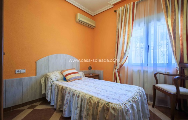 Revente - Villa - Orihuela Costa - Costa Blanca