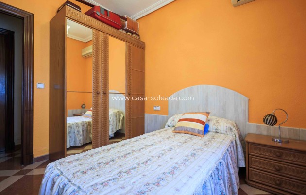 Revente - Villa - Orihuela Costa - Costa Blanca