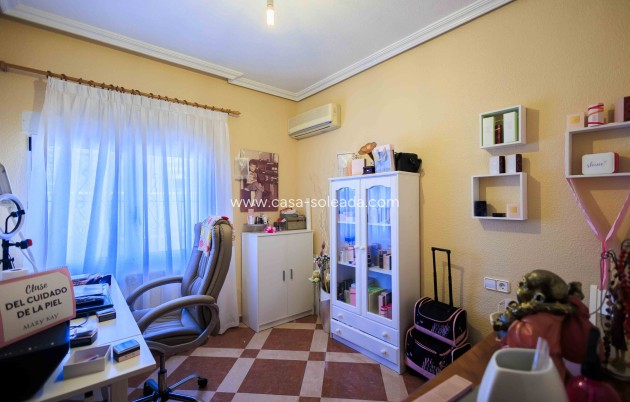 Revente - Villa - Orihuela Costa - Costa Blanca