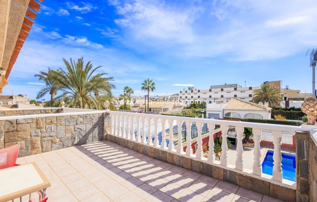Revente - Villa - Orihuela Costa - Costa Blanca