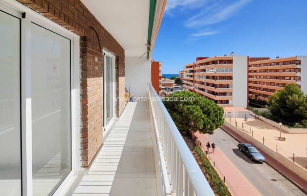 Resale - Apartment / flat - Orihuela Costa - Costa Blanca