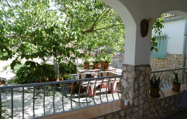 Resale - Villa - Yecla - Inland