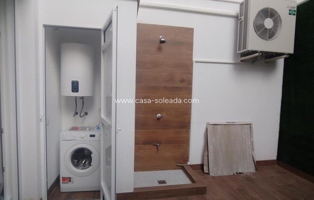 Wiederverkauf - Wohnung - Torrevieja - Playa del Cura