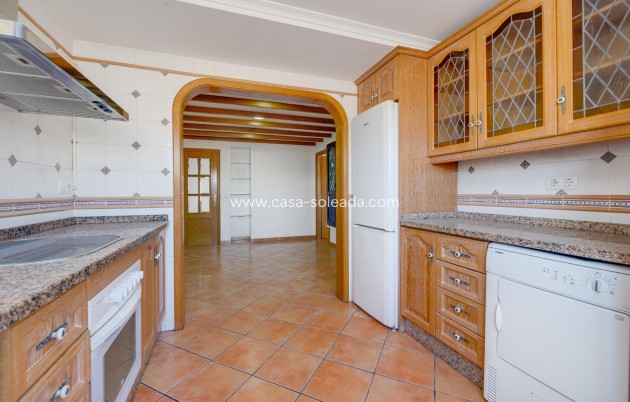 Resale - Apartment / flat - Torrevieja - Costa Blanca