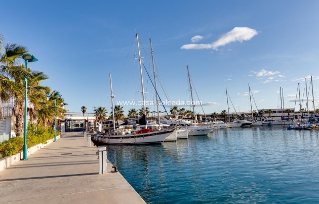 Resale - Apartment / flat - Torrevieja - Costa Blanca