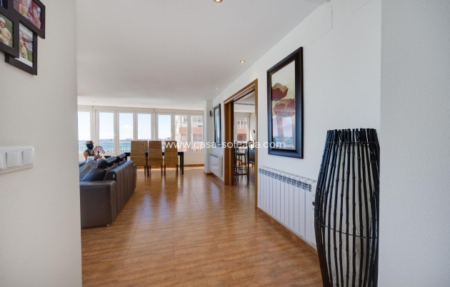 Resale - Apartment / flat - Torrevieja - Costa Blanca