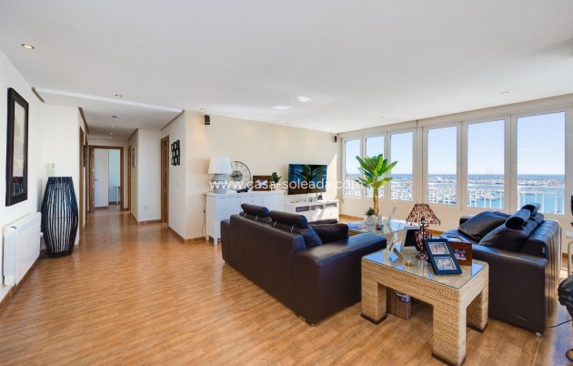 Resale - Apartment / flat - Torrevieja - Costa Blanca