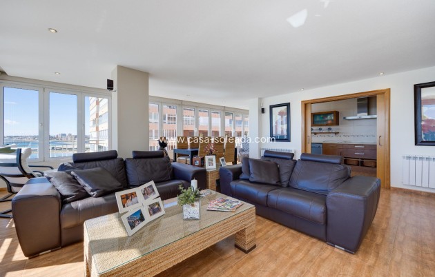 Resale - Apartment / flat - Torrevieja - Costa Blanca