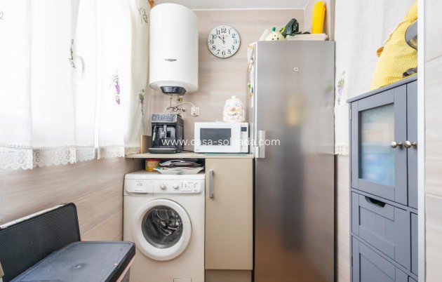 Resale - Apartment / flat - Torrevieja - Costa Blanca