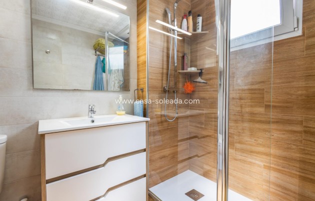 Resale - Apartment / flat - Torrevieja - Costa Blanca