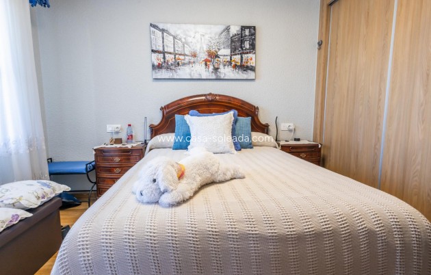 Resale - Apartment / flat - Torrevieja - Costa Blanca