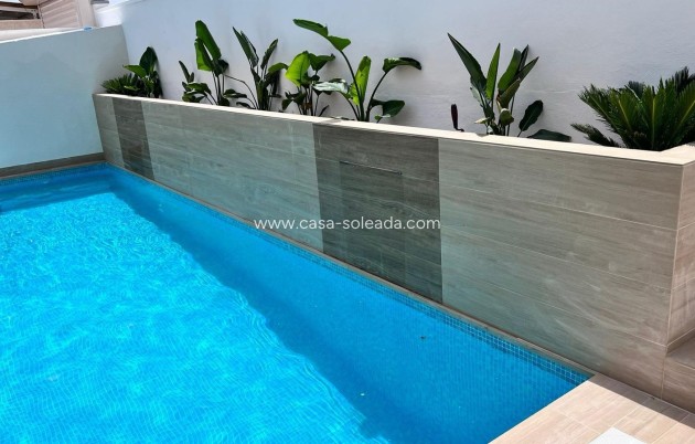 Resale - Villa - Orihuela Costa - Costa Blanca
