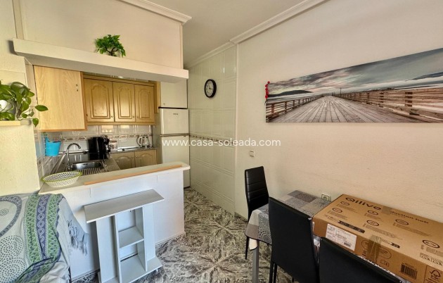 Resale - Apartment / flat - Torrevieja - Costa Blanca