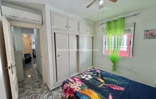 Resale - Apartment / flat - Torrevieja - Costa Blanca