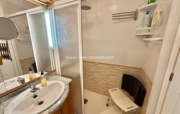 Resale - Apartment / flat - Almoradí - Inland