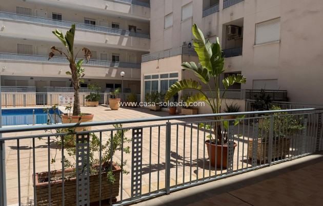 Resale - Apartment / flat - Almoradí - Inland