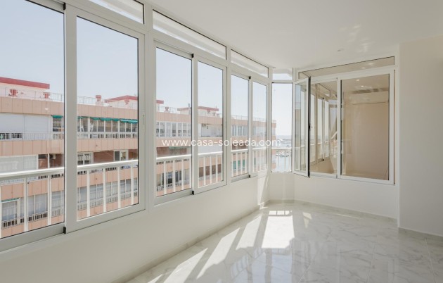 Resale - Apartment / flat - Torrevieja - Costa Blanca