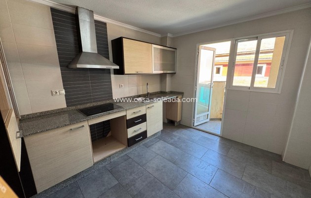Resale - Apartment / flat - Almoradí - Inland