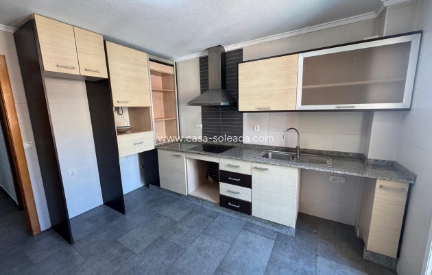 Resale - Apartment / flat - Almoradí - Inland