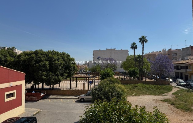 Resale - Apartment / flat - Almoradí - Inland