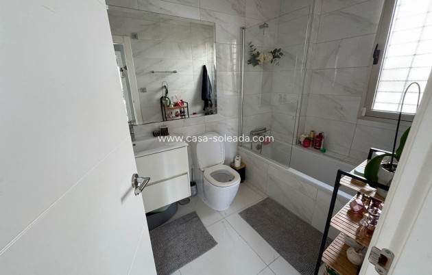 Resale - Villa - Orihuela Costa - Costa Blanca