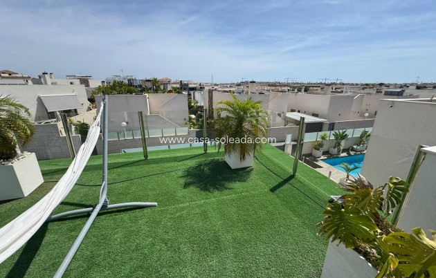 Resale - Villa - Orihuela Costa - Costa Blanca