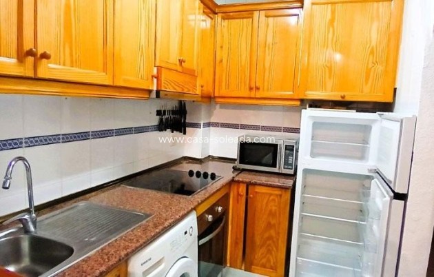Resale - Apartment / flat - Torrevieja - Playa del Cura