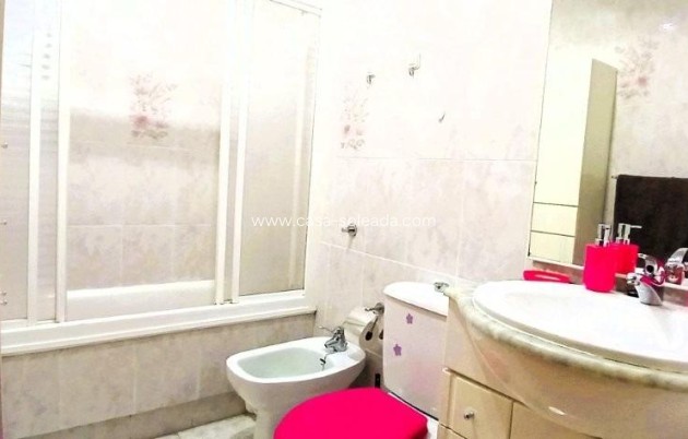 Resale - Apartment / flat - Torrevieja - Playa del Cura