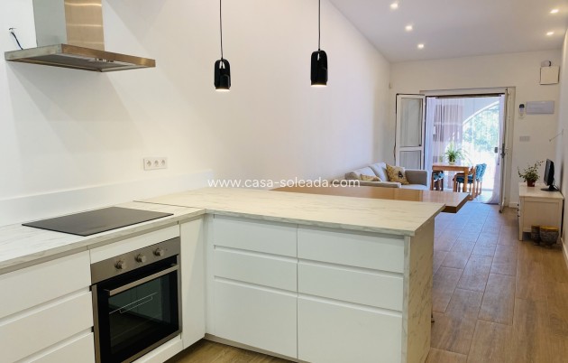 Wiederverkauf - Bungalow - Playa Flamenca - Costa Blanca