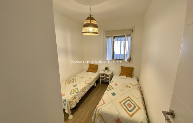 Wiederverkauf - Bungalow - Playa Flamenca - Costa Blanca