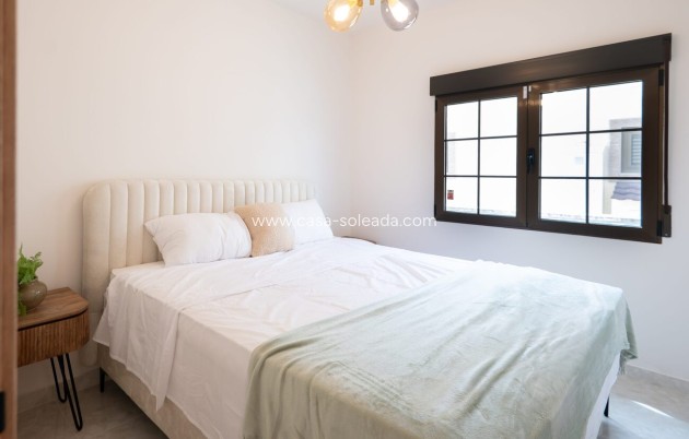 Herverkoop - Villa - Playa Flamenca - Costa Blanca