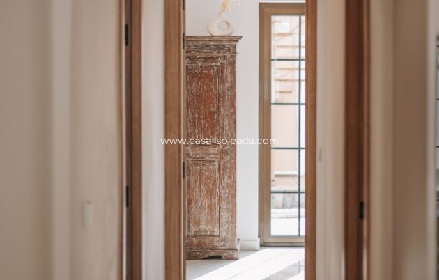 Herverkoop - Villa - Playa Flamenca - Costa Blanca
