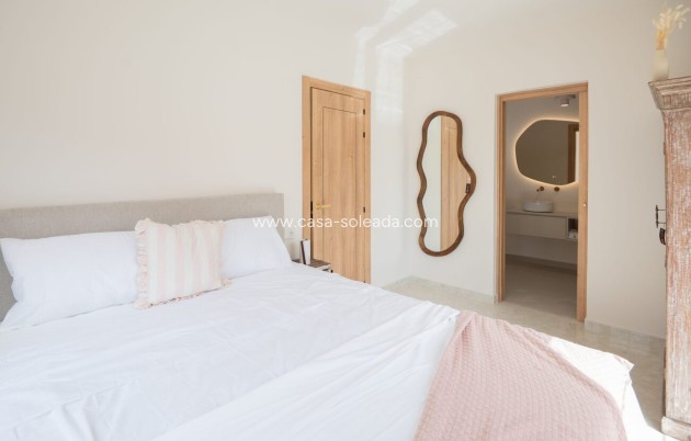 Herverkoop - Villa - Playa Flamenca - Costa Blanca