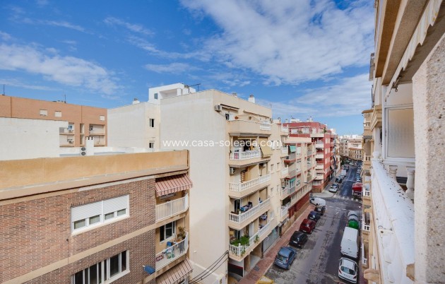 Wiederverkauf - Wohnung - Torrevieja - Estacion Autobuses