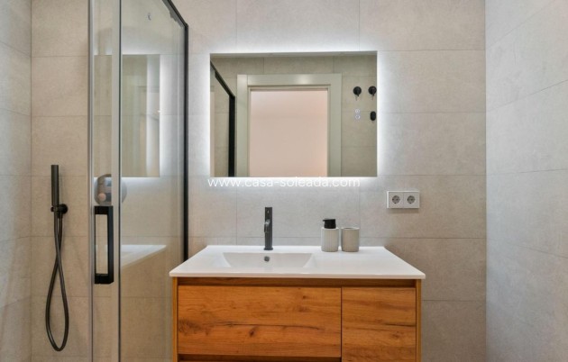 Reventa - Apartamento / piso - Torrevieja - Costa Blanca