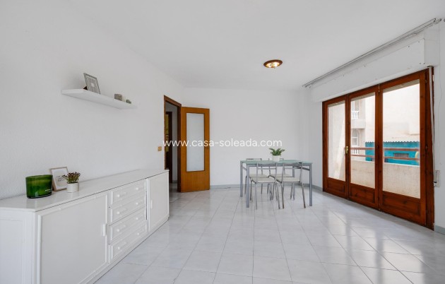 Reventa - Apartamento / piso - Torrevieja - Estacion Autobuses