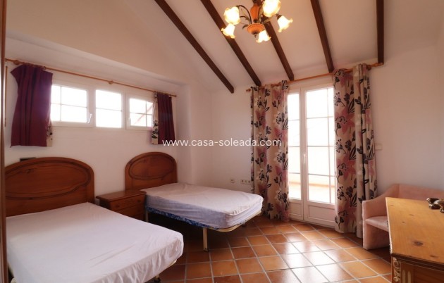 Wiederverkauf - Villa - Mil Palmeras - Costa Blanca