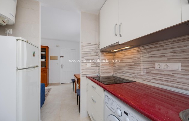 Wiederverkauf - Bungalow - Torrevieja - Aguas nuevas
