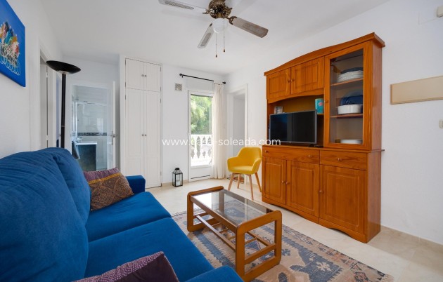 Wiederverkauf - Bungalow - Torrevieja - Aguas nuevas