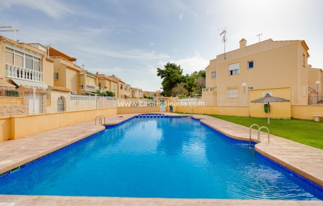 Wiederverkauf - Bungalow - Torrevieja - Aguas nuevas
