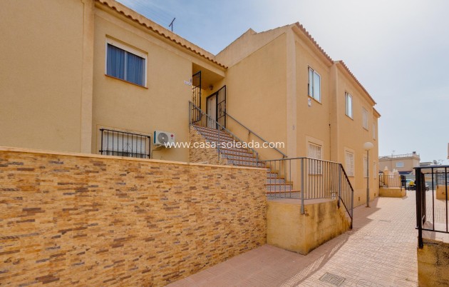 Wiederverkauf - Bungalow - Torrevieja - Aguas nuevas