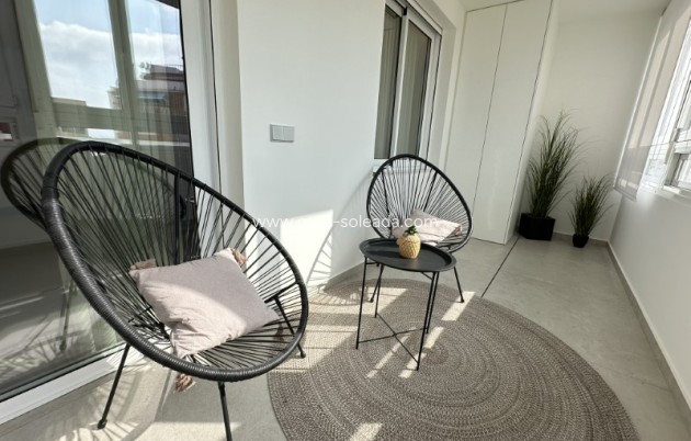 Resale - Apartment / flat - Torrevieja - Costa Blanca