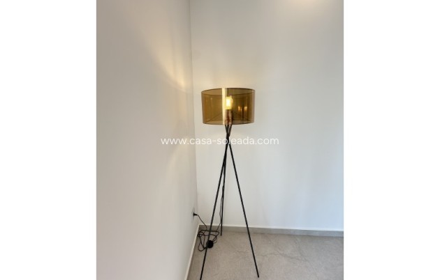 Resale - Apartment / flat - Torrevieja - Costa Blanca