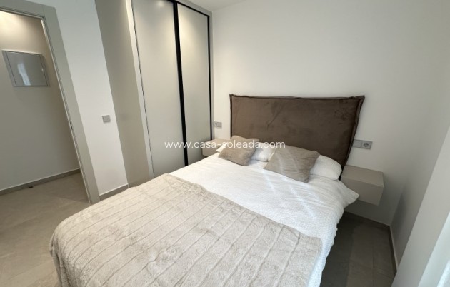 Resale - Apartment / flat - Torrevieja - Costa Blanca