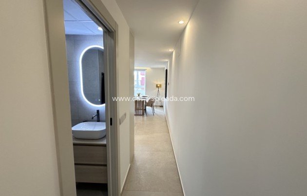 Resale - Apartment / flat - Torrevieja - Costa Blanca