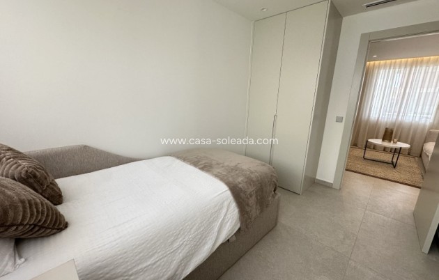 Resale - Apartment / flat - Torrevieja - Costa Blanca