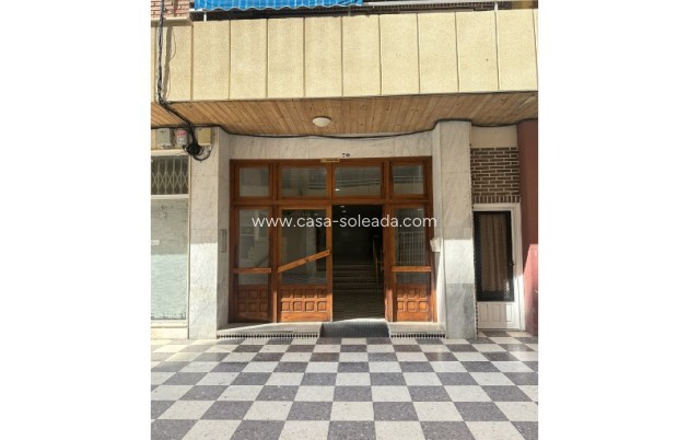 Resale - Apartment / flat - Torrevieja - Costa Blanca