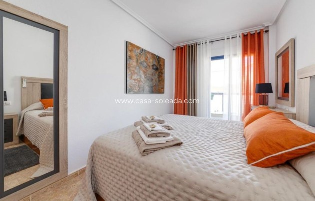 Resale - Apartment / flat - Cabo Roig
